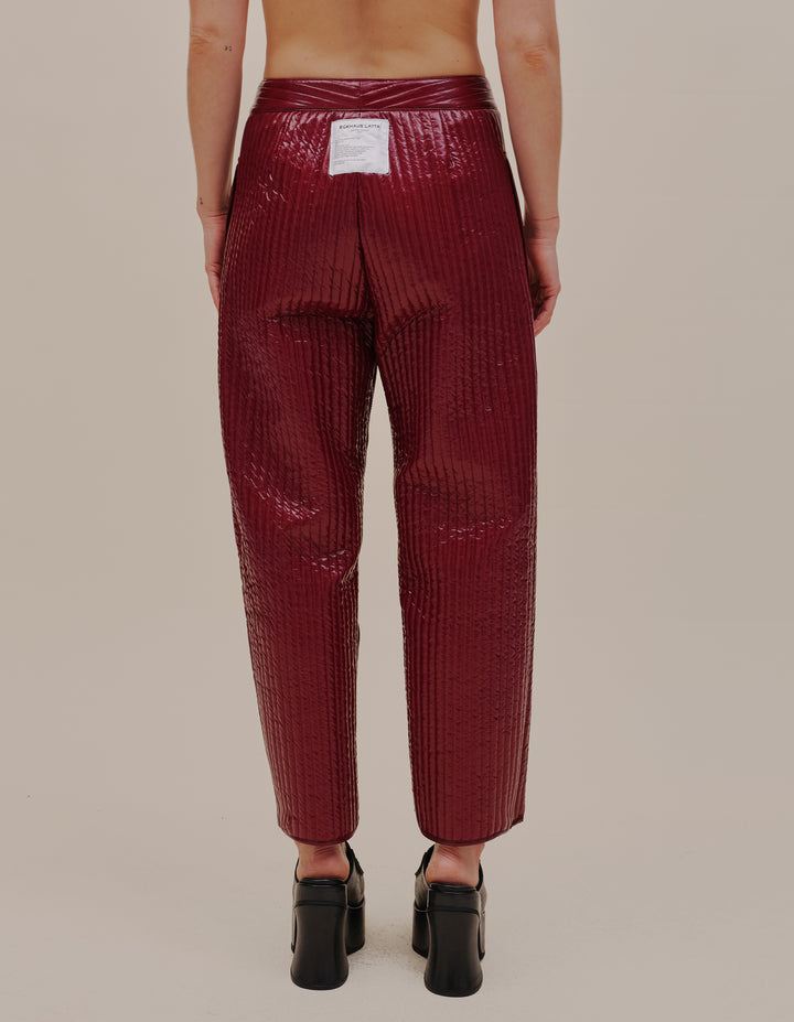 LINE PANT IN OXBLOOD