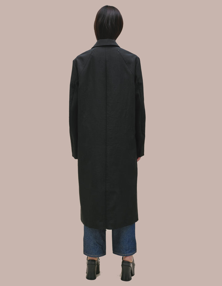 TRACE COAT