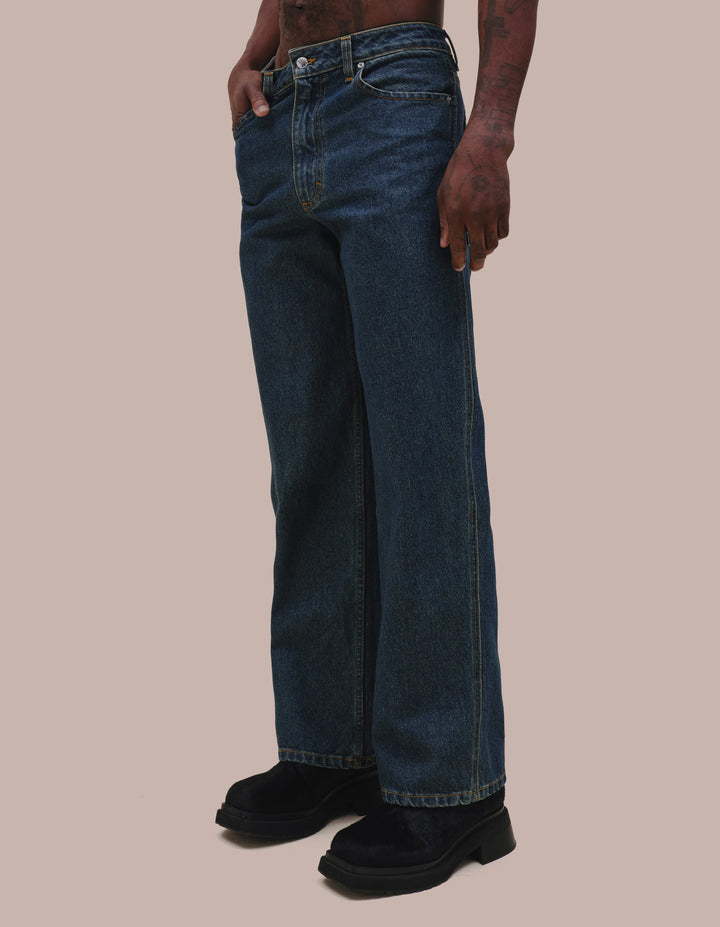 WIDE LEG JEAN