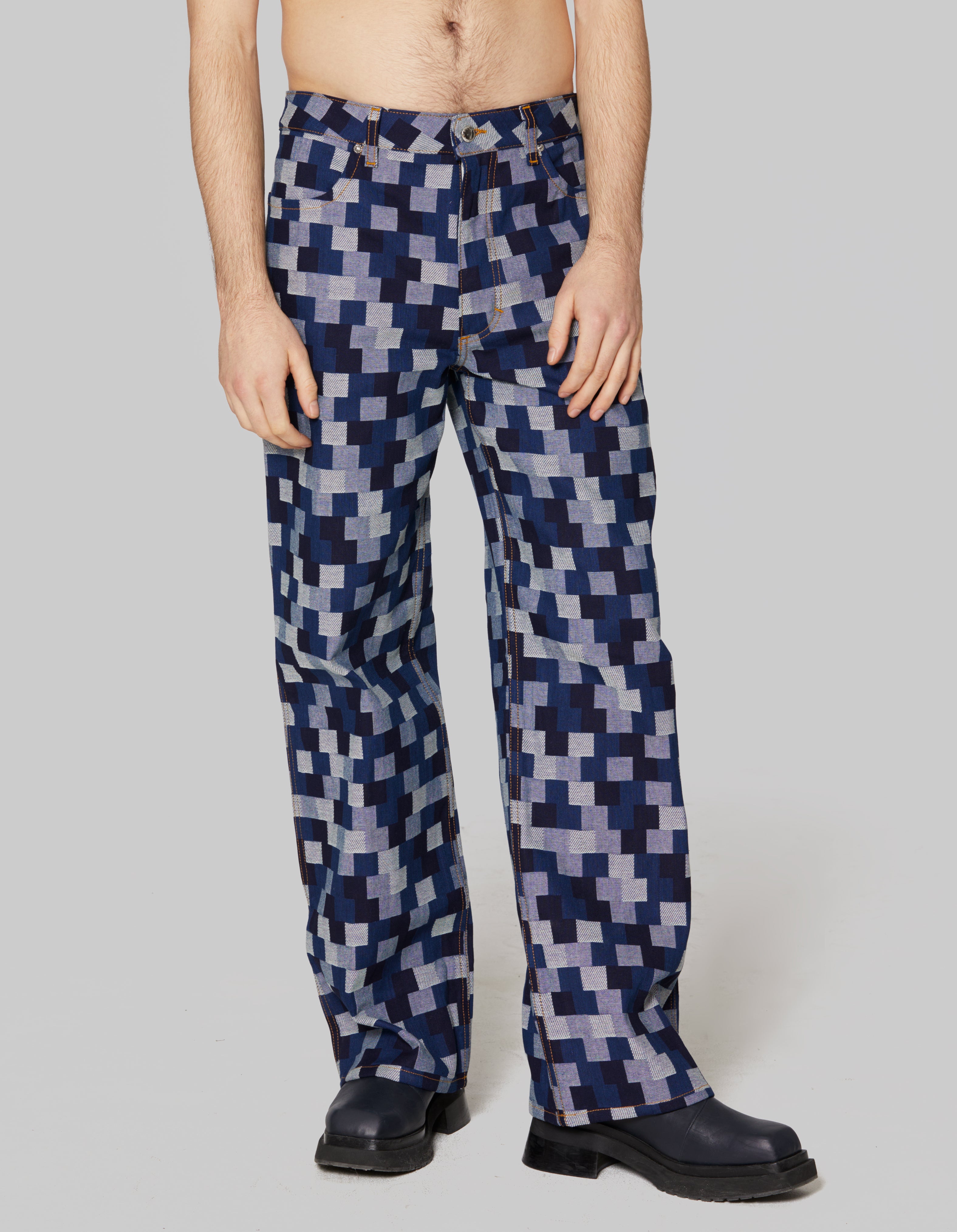 EXCLUSIVE WIDE LEG JEAN IN BLUE PATCHWORK ‐ ECKHAUS LATTA